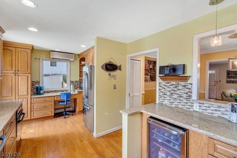 44 Maple St, Chatham, NJ 07928 photo 9