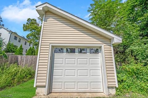 44 Maple St, Chatham, NJ 07928 photo 37
