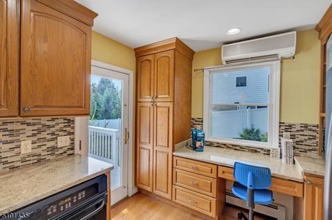 44 Maple St, Chatham, NJ 07928 photo 10