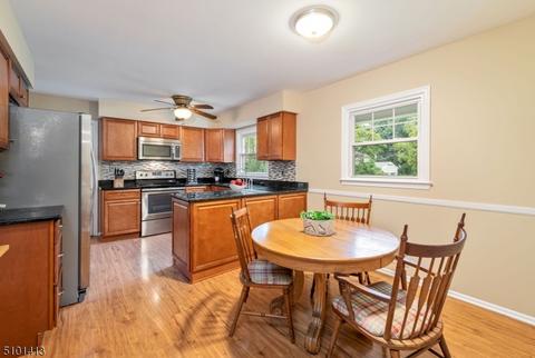 31 Sears Pl, Wayne, NJ 07470 photo 14