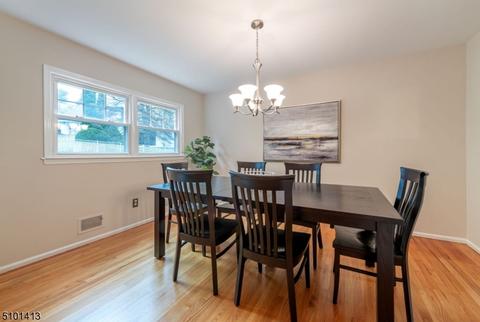 31 Sears Pl, Wayne, NJ 07470 photo 13