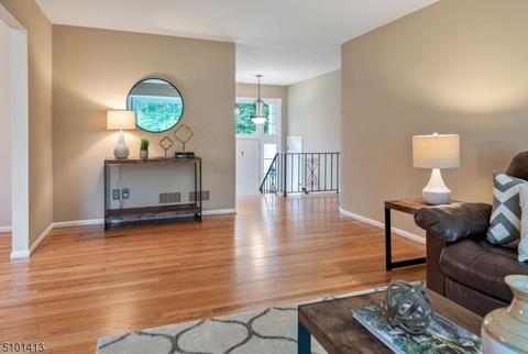 31 Sears Pl, Wayne, NJ 07470 photo 10