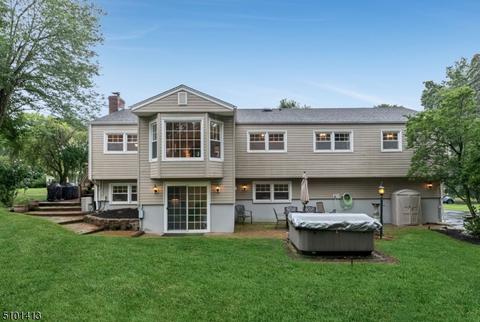 31 Sears Pl, Wayne, NJ 07470 photo 36