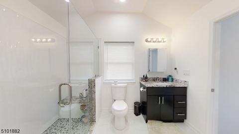 260 E 9th Ave, Roselle, NJ 07203 photo 18