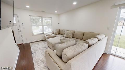 260 E 9th Ave, Roselle, NJ 07203 photo 7