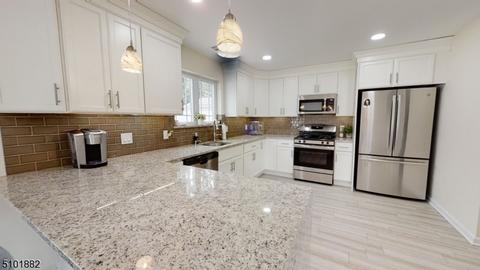 260 E 9th Ave, Roselle, NJ 07203 photo 10