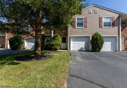 21 Dena Dr, Wanaque, NJ 07465 photo 2