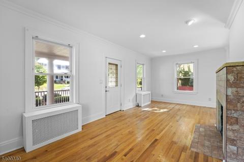 1209 Radcliffe Pl, Plainfield, NJ 07062 photo 5