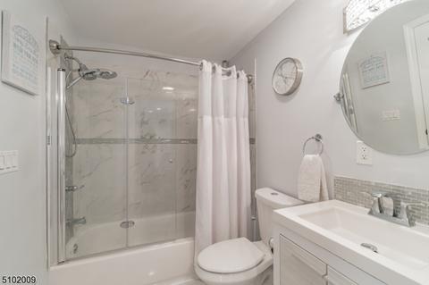 404 E 6th Ave, Roselle, NJ 07203 photo 7