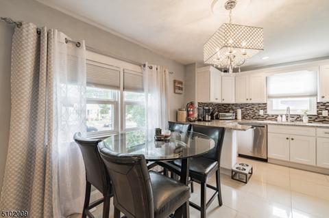 404 E 6th Ave, Roselle, NJ 07203 photo 11