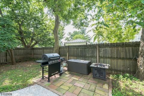 404 E 6th Ave, Roselle, NJ 07203 photo 25