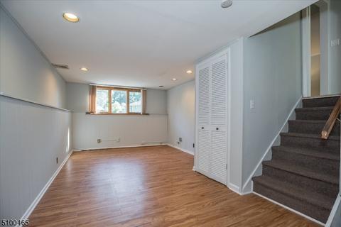 33 S Derby Rd, Springfield, NJ 07081 photo 15