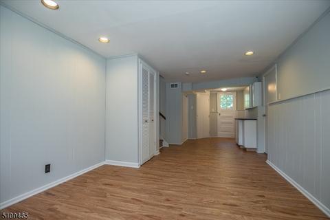33 S Derby Rd, Springfield, NJ 07081 photo 14