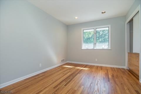 33 S Derby Rd, Springfield, NJ 07081 photo 11