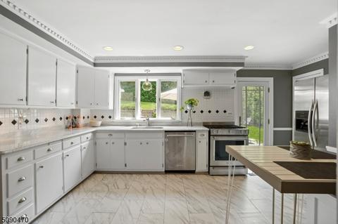 238 Blackburn Rd, Summit, NJ 07901 photo 12