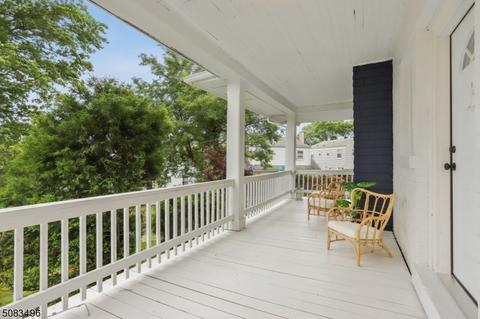 35 Centre St, Nutley, NJ 07110 photo 4