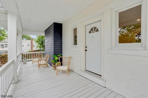 35 Centre St, Nutley, NJ 07110 photo 3