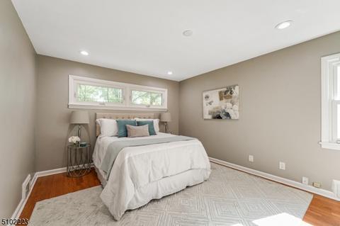 19 Locust Ave, Millburn, NJ 07041 photo 12