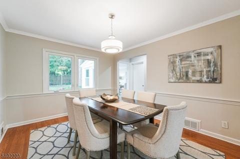19 Locust Ave, Millburn, NJ 07041 photo 6