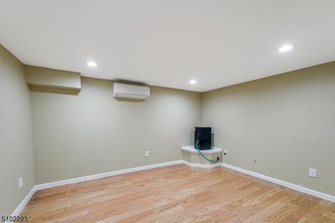 19 Locust Ave, Millburn, NJ 07041 photo 18