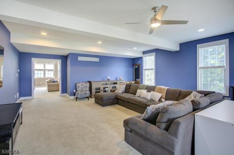 8 Sergeant Ct, Mount Olive, NJ 07828 photo 13