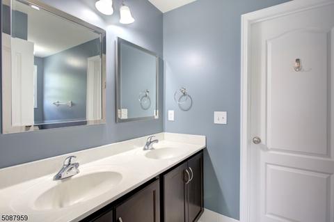 8 Sergeant Ct, Mount Olive, NJ 07828 photo 31