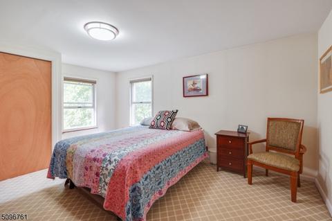 5 Struble Ln, Dover, NJ 07801 photo 18