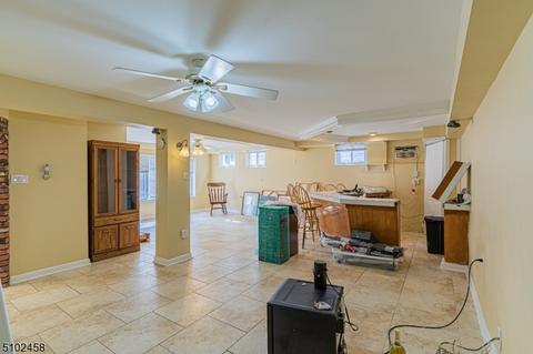 188 Macdonald Dr, Wayne, NJ 07470 photo 15