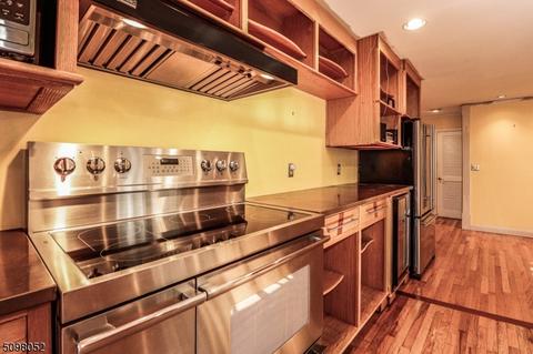 41 Fairview Dr, Bernards Twp, NJ 07920 photo 9