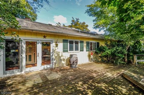 41 Fairview Dr, Bernards Twp, NJ 07920 photo 3