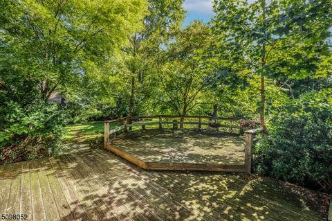 41 Fairview Dr, Bernards Twp, NJ 07920 photo 4