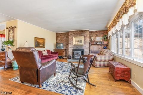 96 Ironia Rd, Mendham, NJ 07945 photo 3