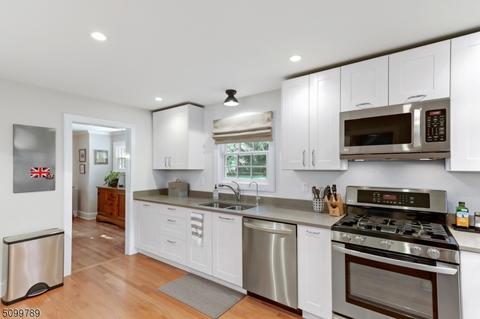 22 Gladding Rd, Caldwell, NJ 07006 photo 10