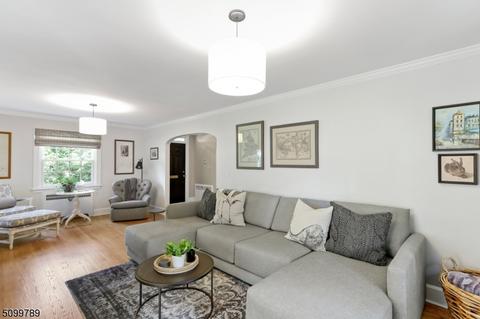 22 Gladding Rd, Caldwell, NJ 07006 photo 5
