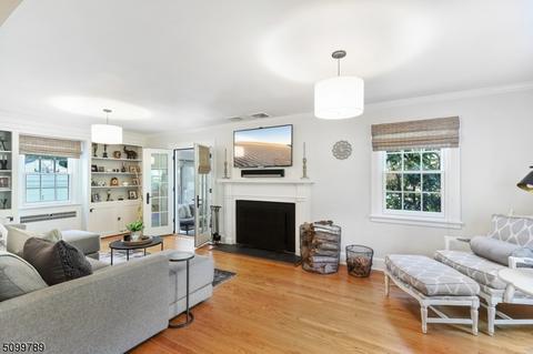 22 Gladding Rd, Caldwell, NJ 07006 photo 4