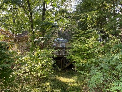 64 Beechwood Dr, Wayne, NJ 07470 photo 5