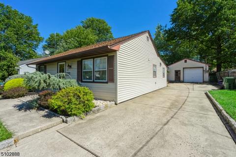 32 Idlewild Rd, Edison, NJ 08817 photo 4