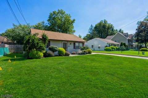 32 Idlewild Rd, Edison, NJ 08817 photo 2