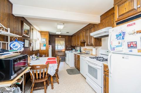 32 Idlewild Rd, Edison, NJ 08817 photo 9