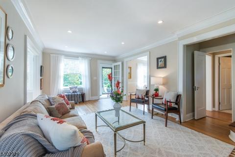 24 Clairidge Ct, Montclair, NJ 07042 photo 14