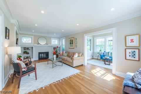 24 Clairidge Ct, Montclair, NJ 07042 photo 6