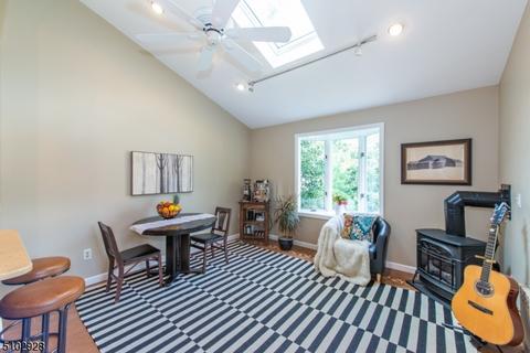 24 Clairidge Ct, Montclair, NJ 07042 photo 25