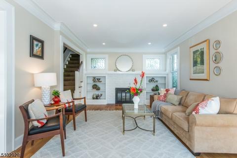24 Clairidge Ct, Montclair, NJ 07042 photo 5