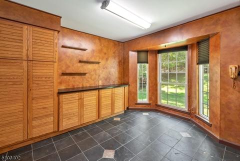 2 Pueblo Cir, Wayne, NJ 07470 photo 15