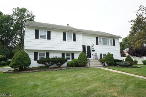 60 Winthrop Rd, Clark, NJ 07066 photo 1