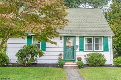 10 4th Ave, Wanaque Boro, NJ 07420 photo 2