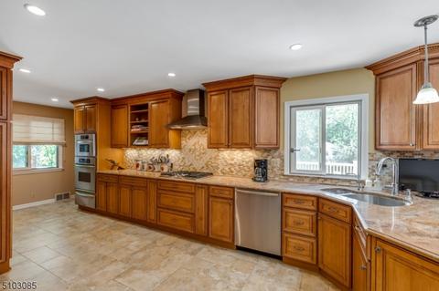 206 Hillside Ave, Springfield, NJ 07081 photo 11