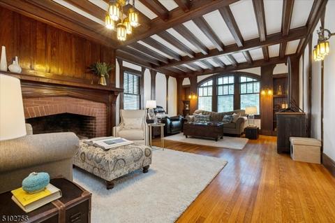 648 Berkeley Ave, Orange, NJ 07050 photo 5