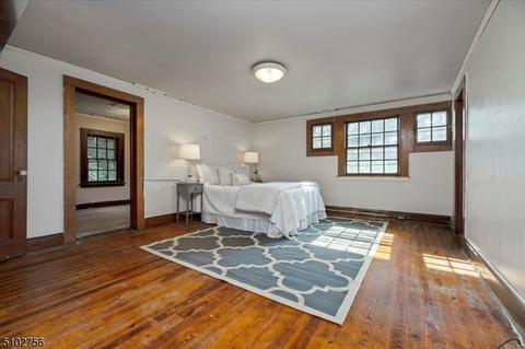 648 Berkeley Ave, Orange, NJ 07050 photo 36