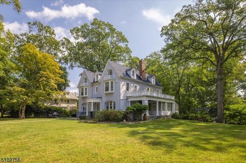 648 Berkeley Ave, Orange, NJ 07050 photo 2